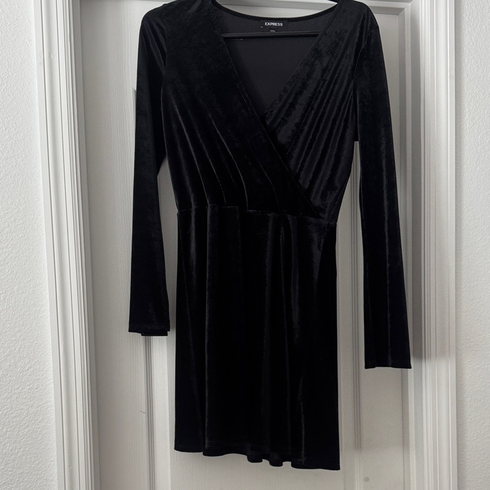 Express Black Velvet Long Sleeve Dress